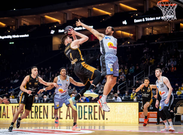 对手打出 对手打出